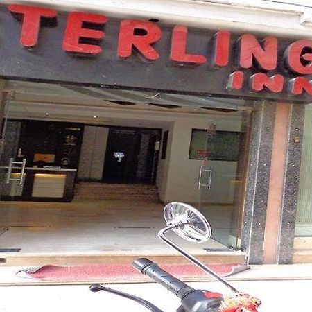 Hotel Sterling Inn, 뉴델리 외부 사진