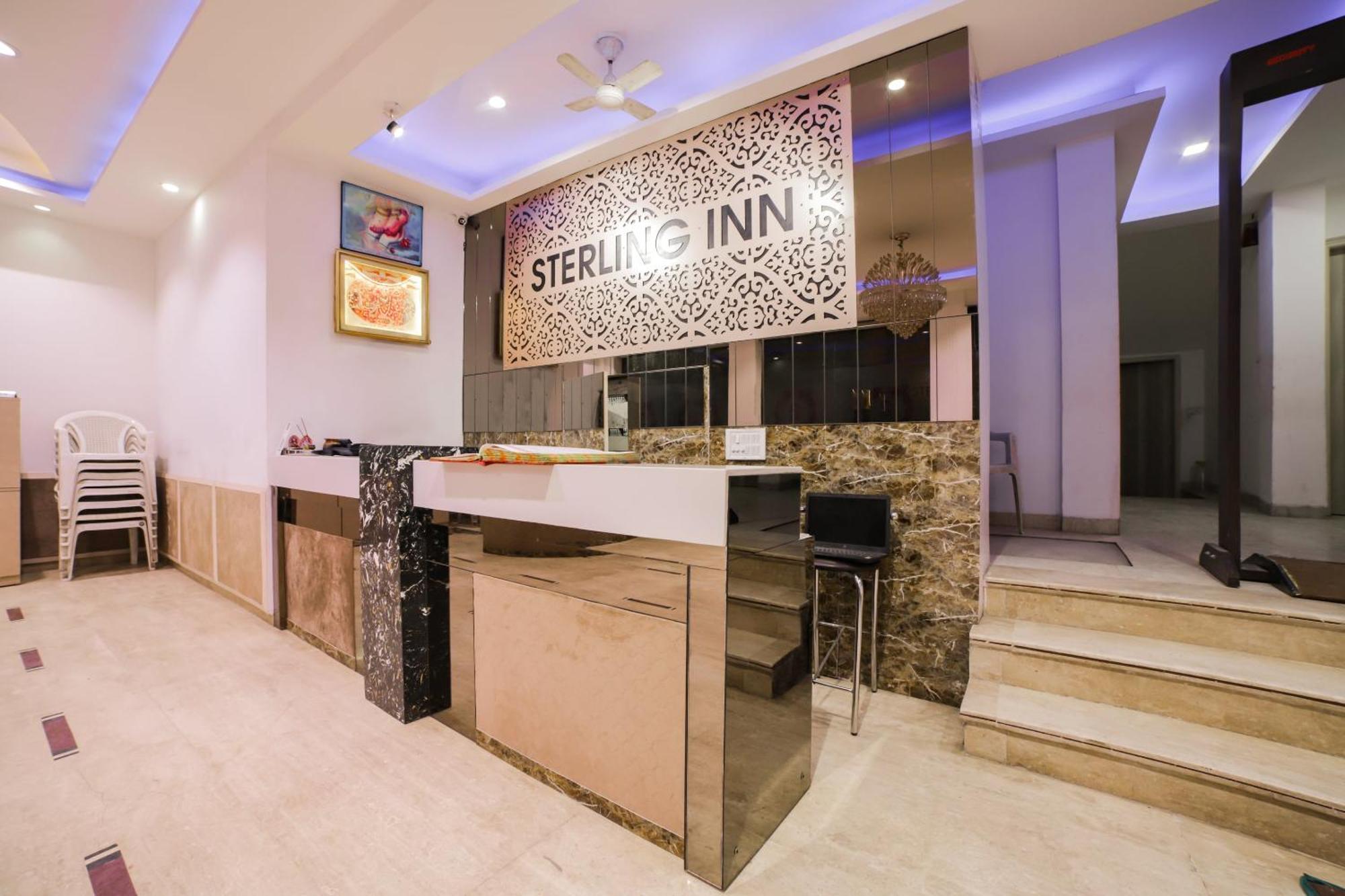 Hotel Sterling Inn, 뉴델리 외부 사진