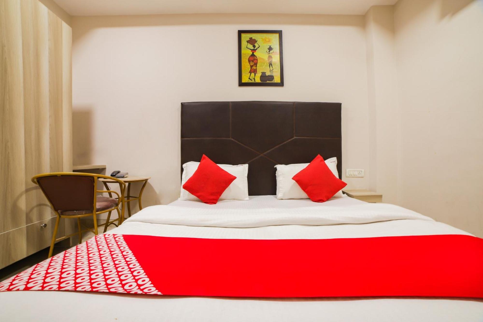 Hotel Sterling Inn, 뉴델리 외부 사진
