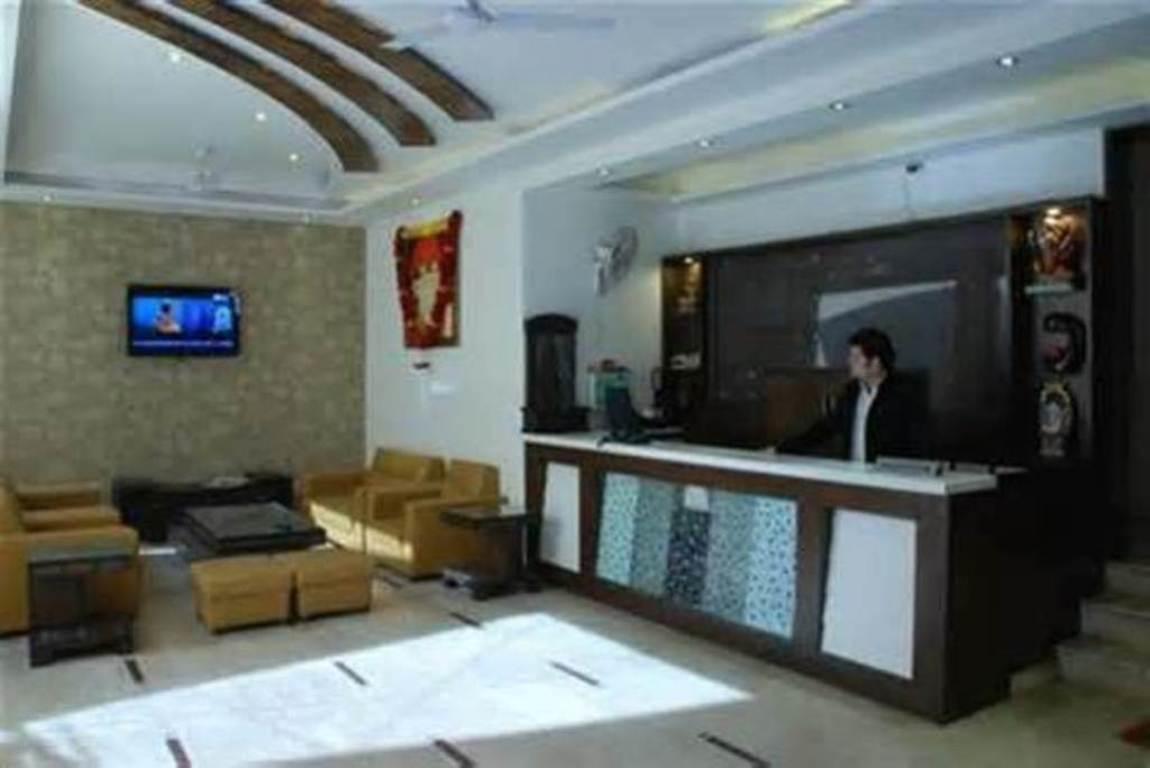 Hotel Sterling Inn, 뉴델리 외부 사진